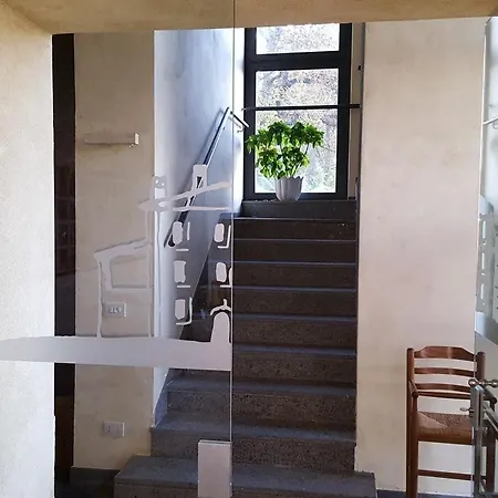 Locanda Monte Pimpio בית חווה *